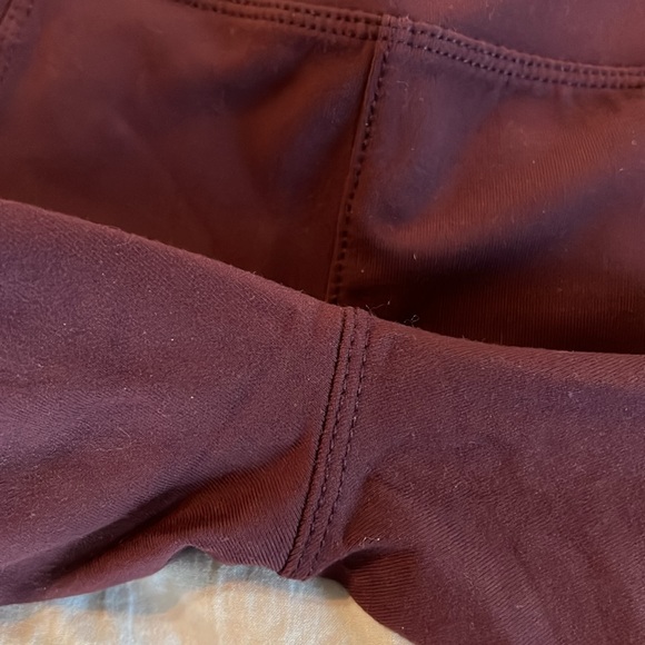 Athleta yoga pants - like new. Size XS women’s - Picture 7 of 7